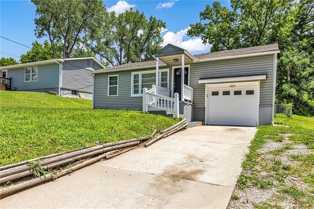 4123 N Cleveland Avenue, Kansas City, MO 64117