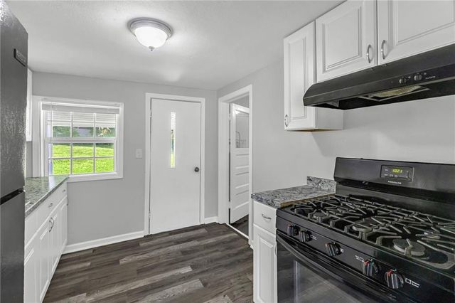 4123 N Cleveland Avenue, Kansas City, MO 64117