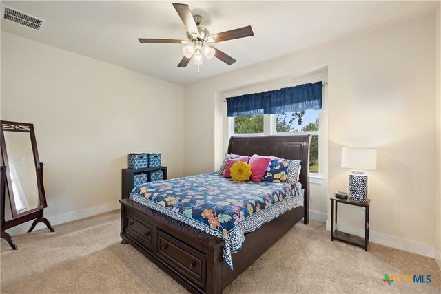 1625 Packsaddle Trail, Kingsland, TX 78639