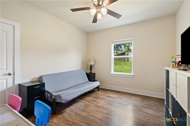 1625 Packsaddle Trail, Kingsland, TX 78639