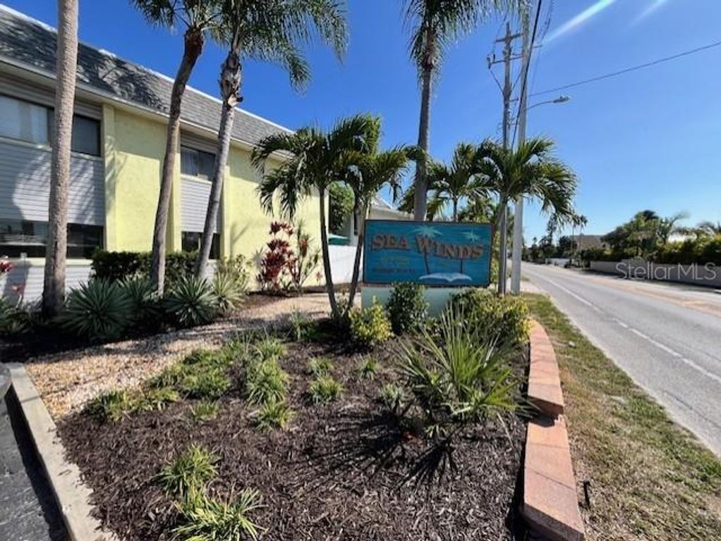 6703 MIDNIGHT PASS ROAD 217, Sarasota, FL 34242