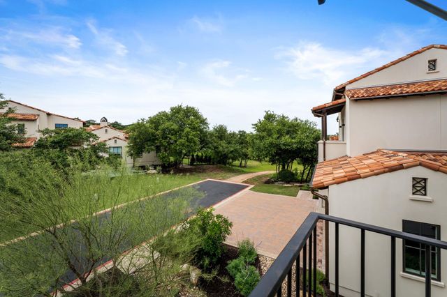 4401 Amarra DR 17, Austin, TX 78735
