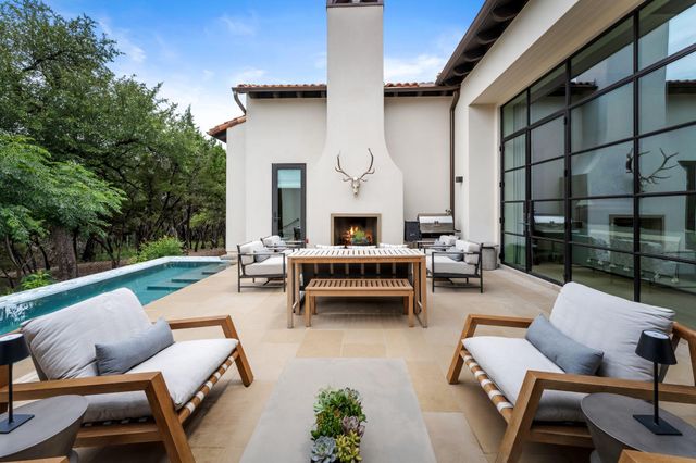 4401 Amarra DR 17, Austin, TX 78735