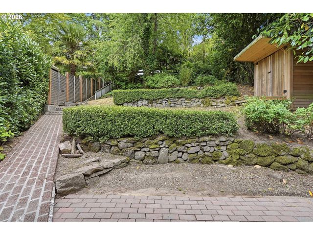 2790 Sw MONTGOMERY Dr, Portland, OR 97201