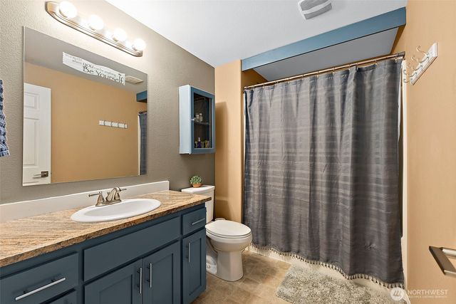 18833 Rampart Drive SE, Yelm, WA 98597