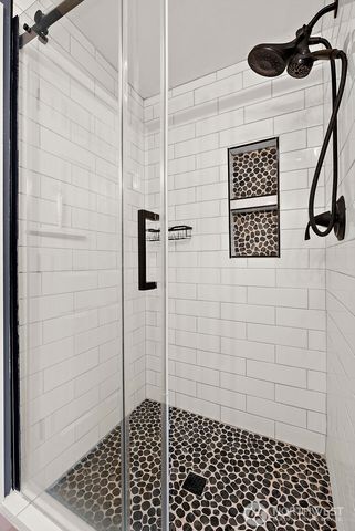 18833 Rampart Drive SE, Yelm, WA 98597