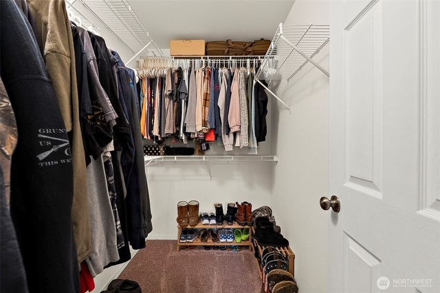 18833 Rampart Drive SE, Yelm, WA 98597