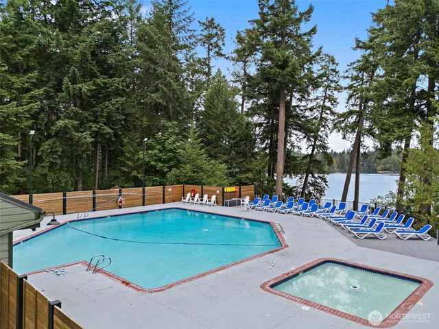 18833 Rampart Drive SE, Yelm, WA 98597