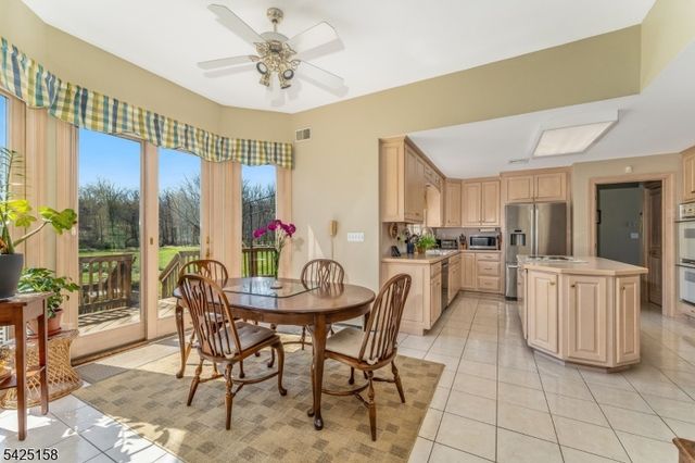 95 Pleasant Run Rd, Readington Twp., NJ 08822