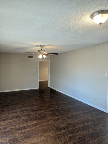 4800 Dunlap Drive, Fort Worth, TX 76119
