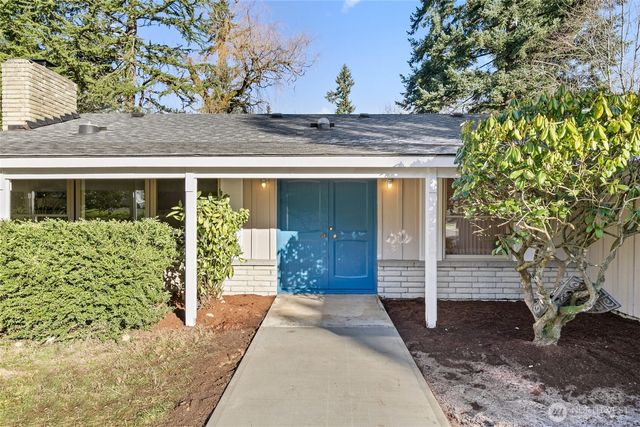 15712 NE 56th, Redmond, WA 98052