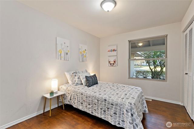 15712 NE 56th, Redmond, WA 98052