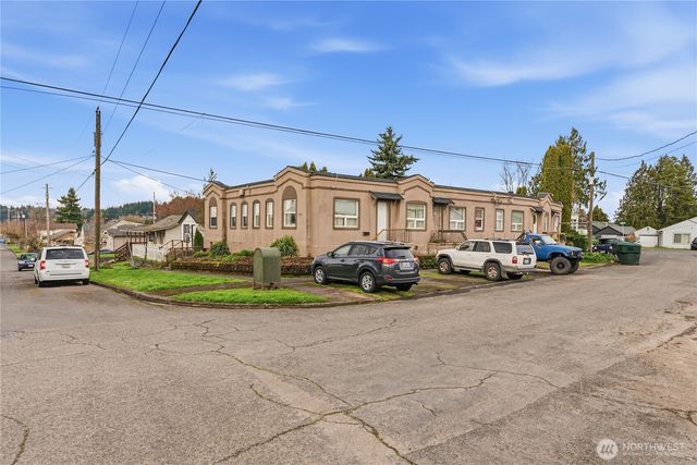 809 Columbia Street, Kelso, WA 98626