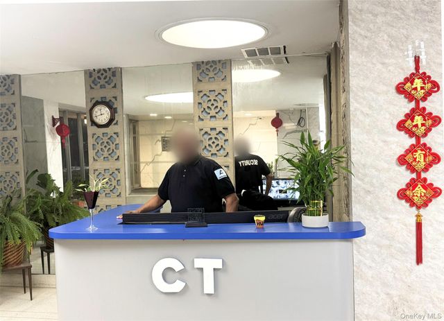 4310 Kissena Boulevard 16D, Flushing, NY 11355