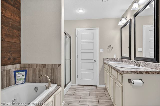 2505 Crestview Lane, Barling, AR 72923