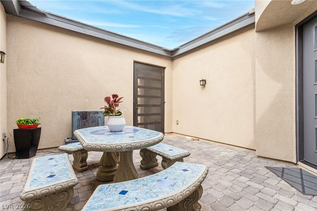 100 Water Cliff Lane, Henderson, NV 89011