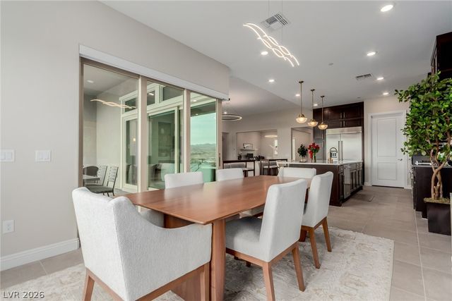 100 Water Cliff Lane, Henderson, NV 89011