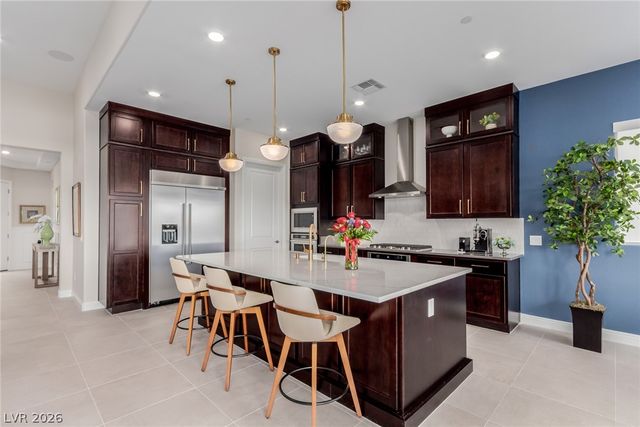 100 Water Cliff Lane, Henderson, NV 89011