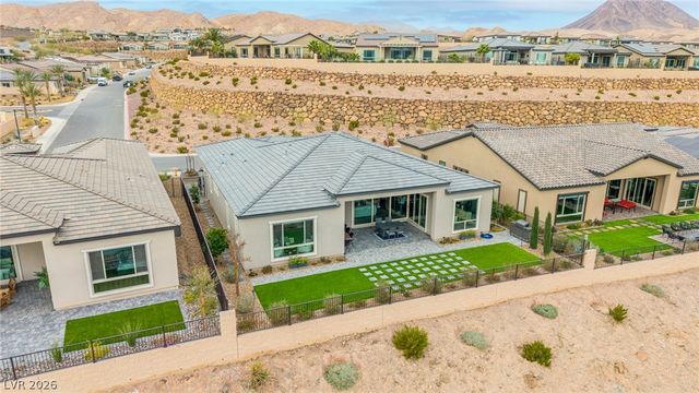 100 Water Cliff Lane, Henderson, NV 89011