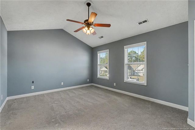 5609 Prestonfield Lane, Hope Mills, NC 28348