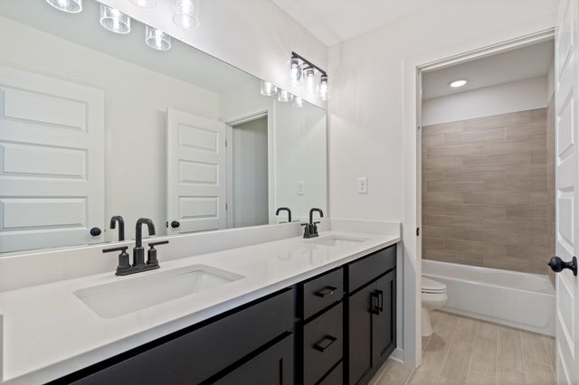 12555 PENROSE DR, Arlington, TN 38002