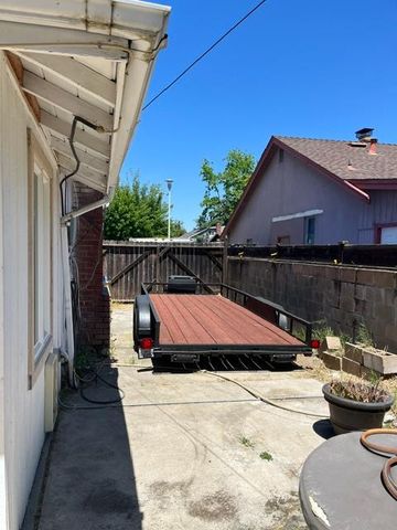 3100 Normington Dr, Sacramento, CA 95833