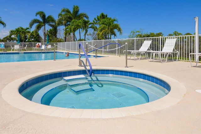 8203 Cinnamon Lane, Port St. Lucie, FL 34952
