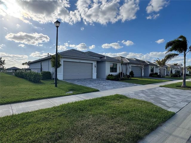 12712 SW Blue Mangrove Pkwy, Port St. Lucie, FL 34987