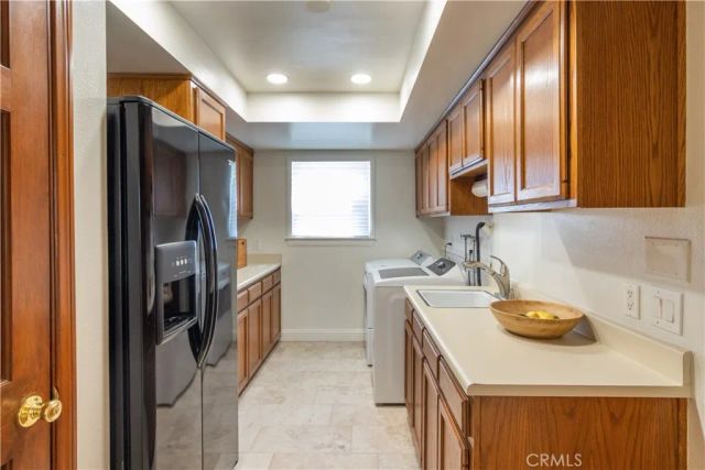 437 S Sparks, Burbank, CA 91506