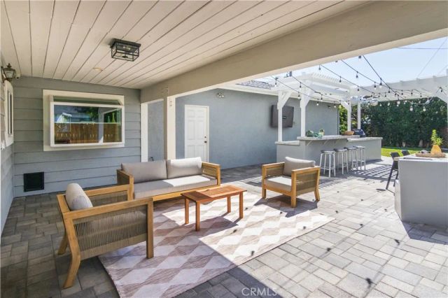 437 S Sparks, Burbank, CA 91506