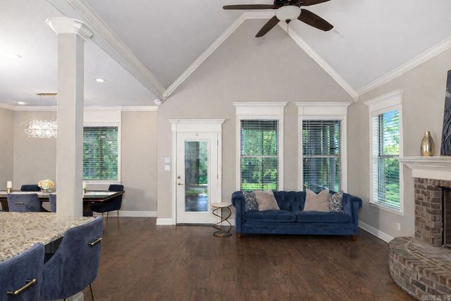 116 CARRIAGE COURT, White Hall, AR 71602