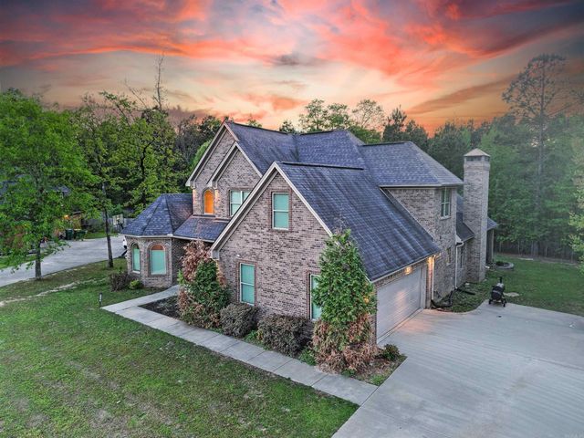 116 CARRIAGE COURT, White Hall, AR 71602