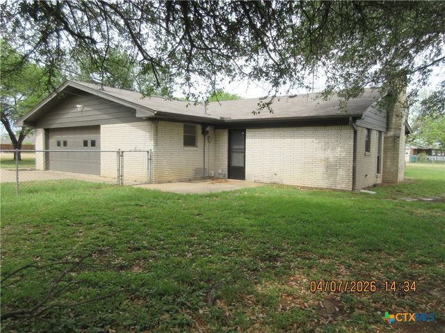 506 E Loop 121, Belton, TX 76513