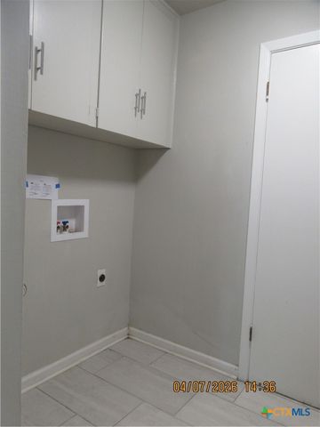 506 E Loop 121, Belton, TX 76513