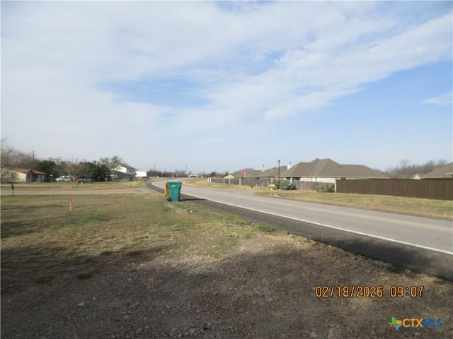 506 E Loop 121, Belton, TX 76513