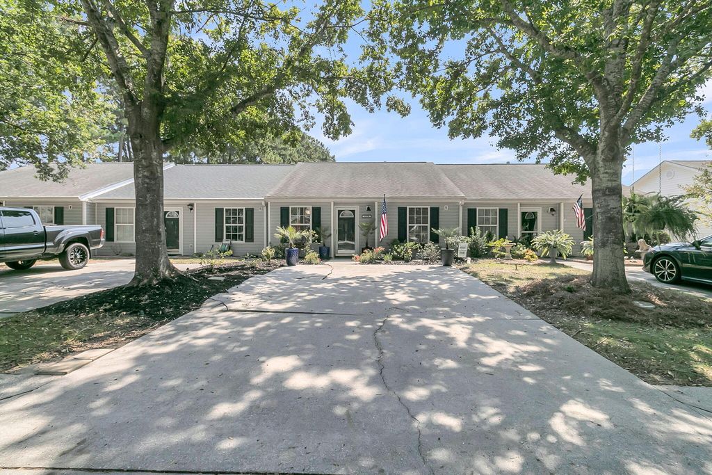 1570 Blaze Lane, Charleston, SC 29412