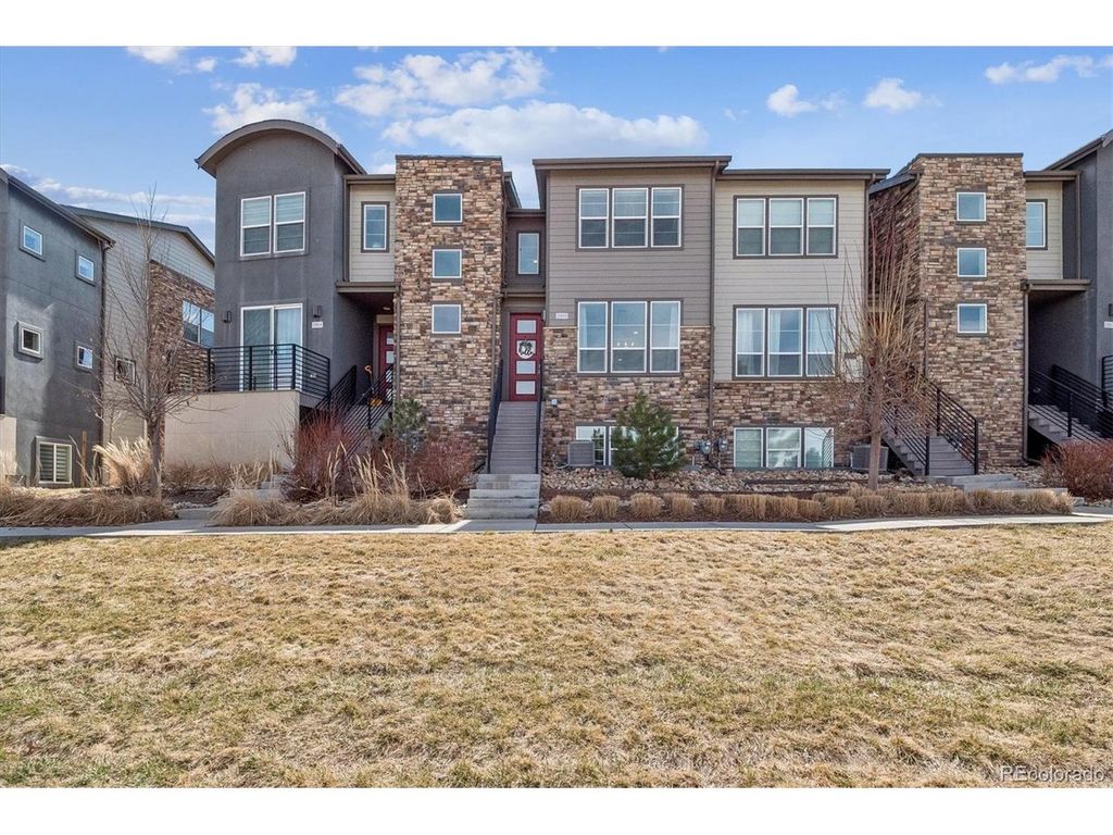 2586 Meadows Blvd B, Castle Rock, CO 80109