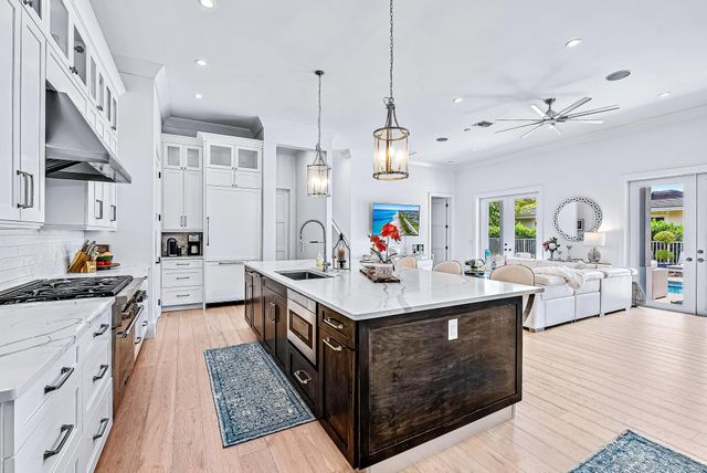 2500 Estates Drive, North Palm Beach, FL 33410