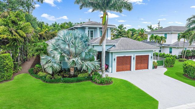 2500 Estates Drive, North Palm Beach, FL 33410