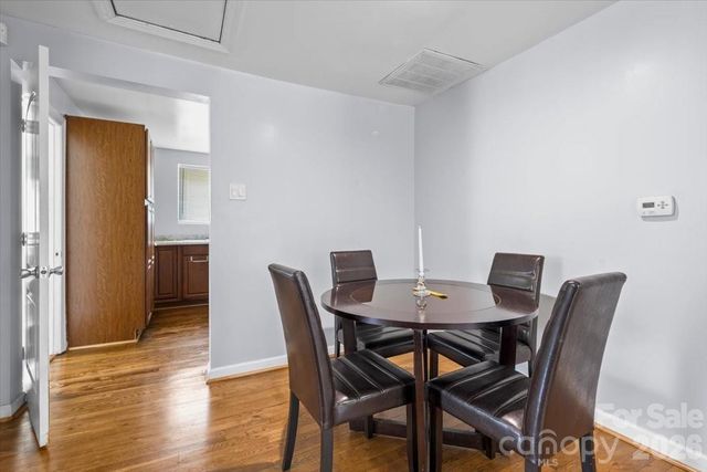 409 Toddville Road, Charlotte, NC 28214