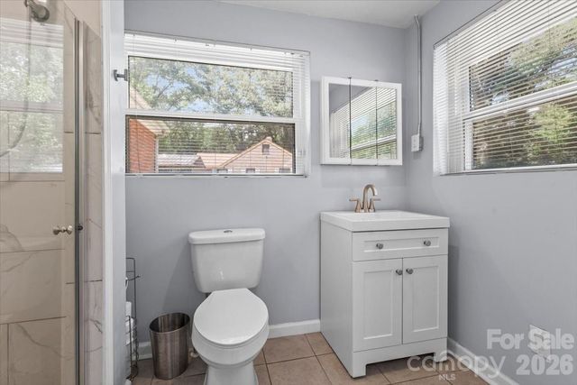 409 Toddville Road, Charlotte, NC 28214