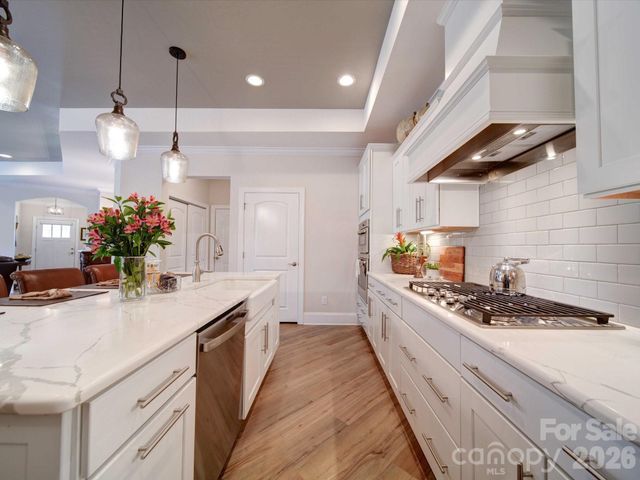 5218 Courtyard Lane, Belmont, NC 28012