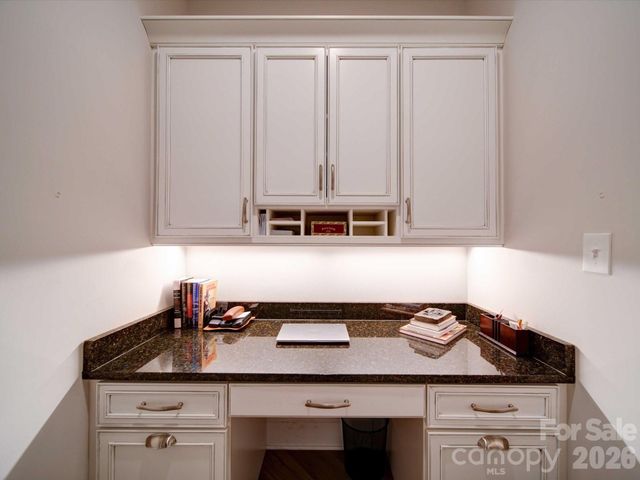 5218 Courtyard Lane, Belmont, NC 28012