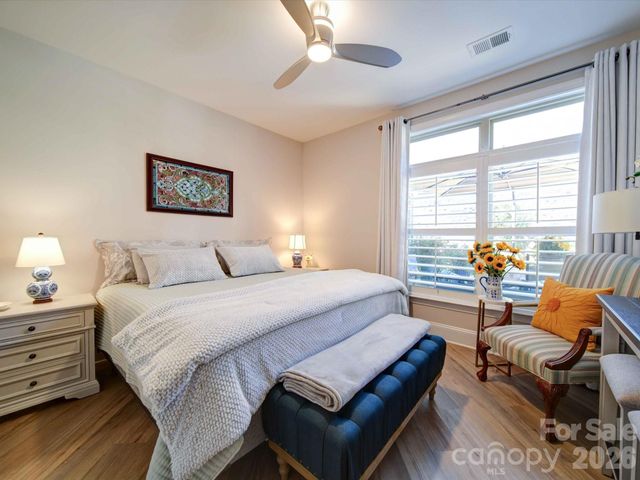 5218 Courtyard Lane, Belmont, NC 28012