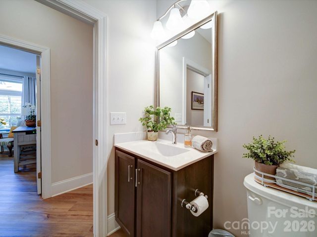 5218 Courtyard Lane, Belmont, NC 28012