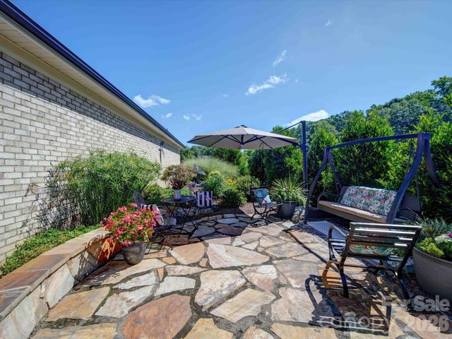 5218 Courtyard Lane, Belmont, NC 28012