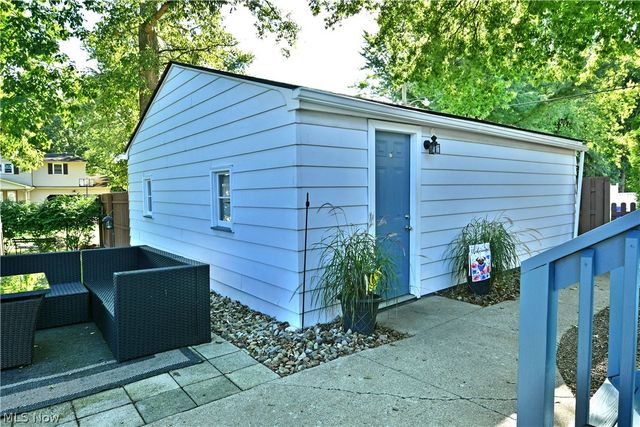 1809 Lemont Drive, Poland, OH 44514