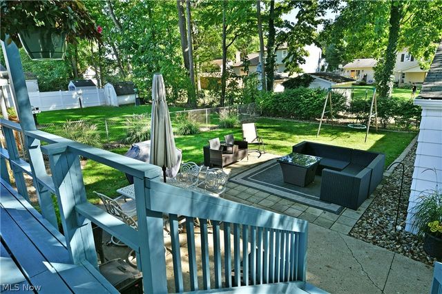 1809 Lemont Drive, Poland, OH 44514