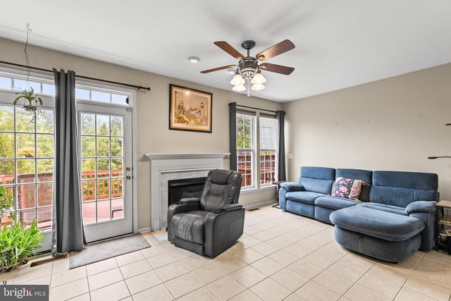 7255 N SENTINEL LN, York, PA 17403