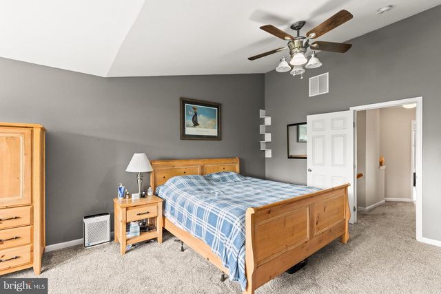 7255 N SENTINEL LN, York, PA 17403